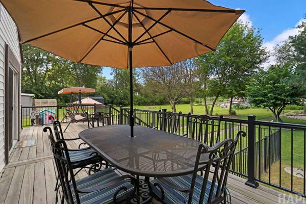 38392 N 8th ST, Spring Grove, IL 60081