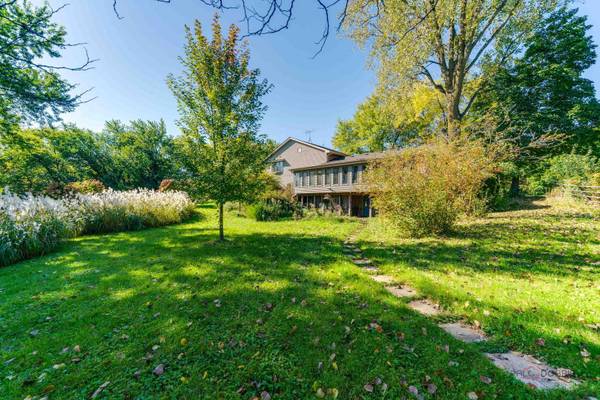 10704 Breezy Lawn RD, Spring Grove, IL 60081