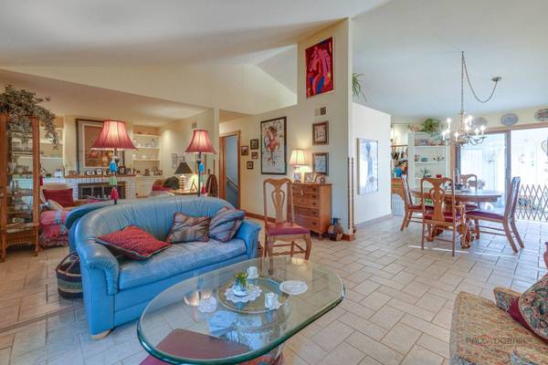 10704 Breezy Lawn RD, Spring Grove, IL 60081