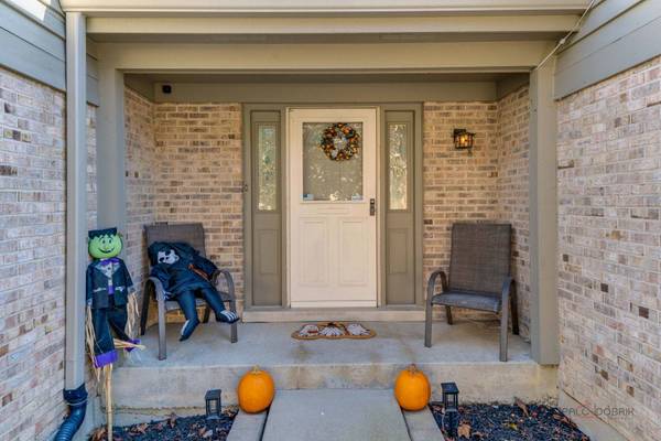 39905 N Golf LN, Antioch, IL 60002