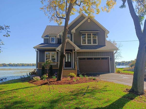 807 Lakeview DR