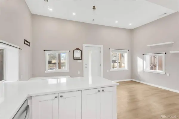 214 Knox CT, Denver, CO 80219