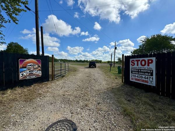 133 Wheeler, Stockdale, TX 78160