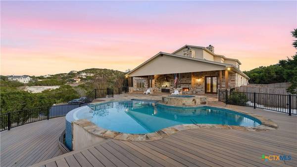 1035 Thunderbolt RD, Canyon Lake, TX 78133