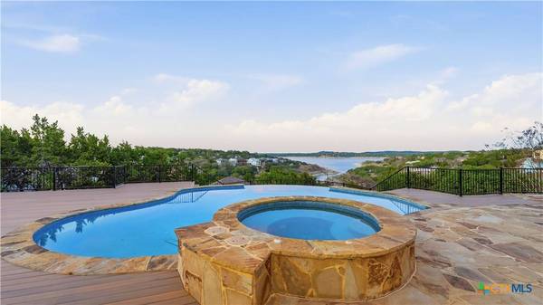 1035 Thunderbolt RD, Canyon Lake, TX 78133