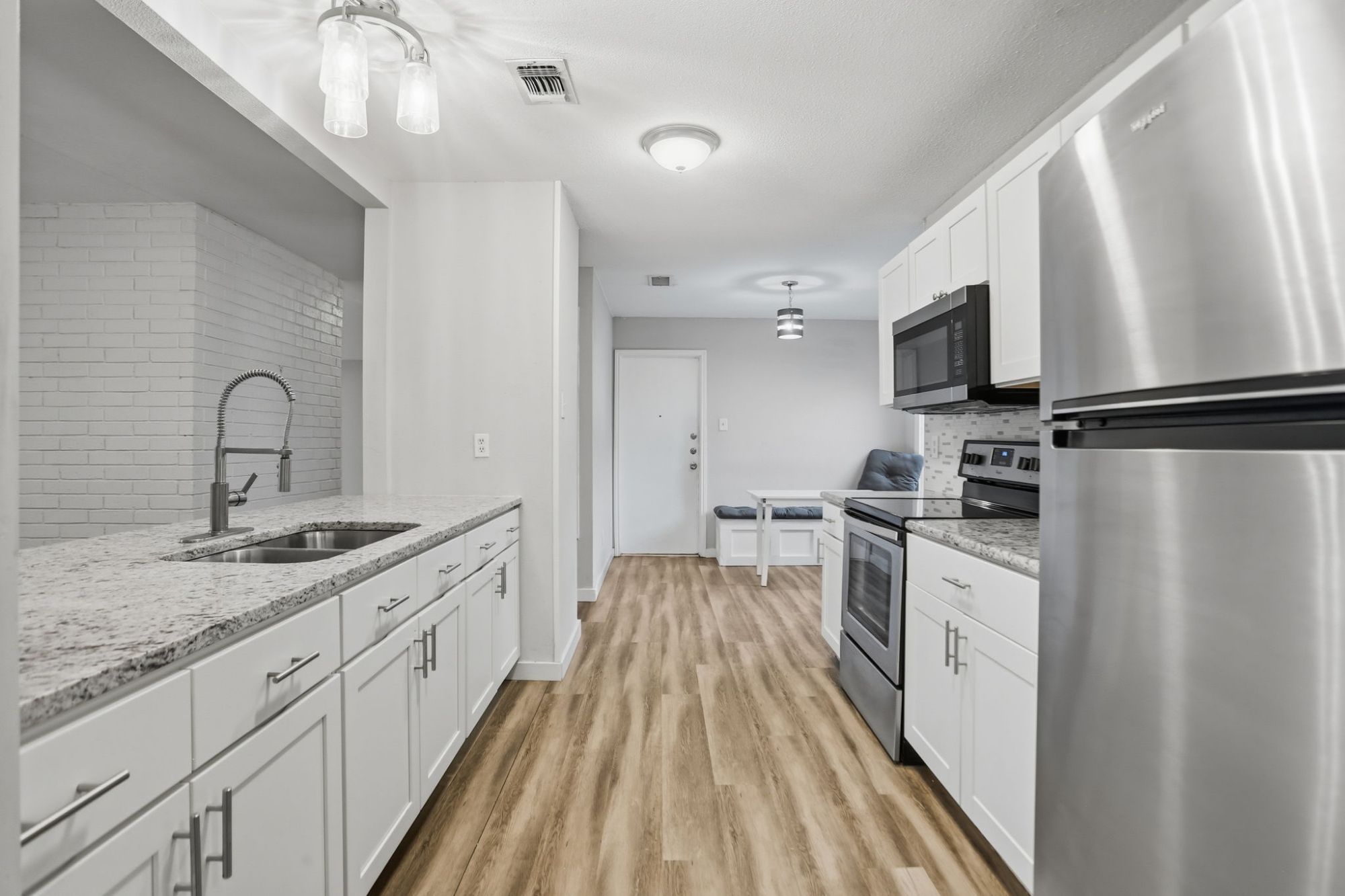 6432 Forest Village, San Antonio, TX 78250