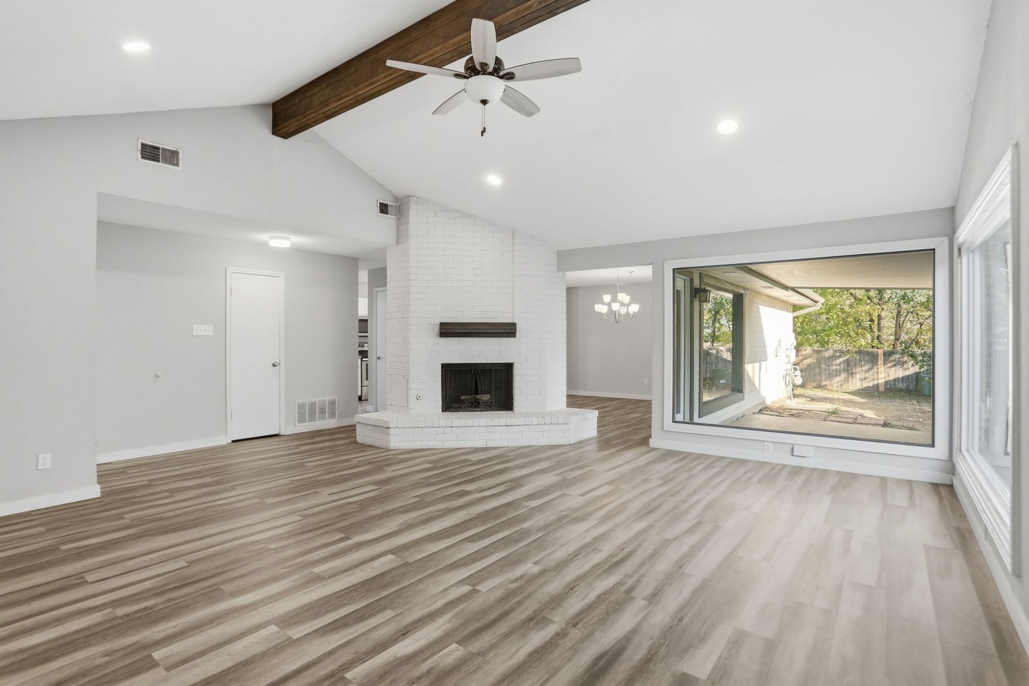 6432 Forest Village, San Antonio, TX 78250