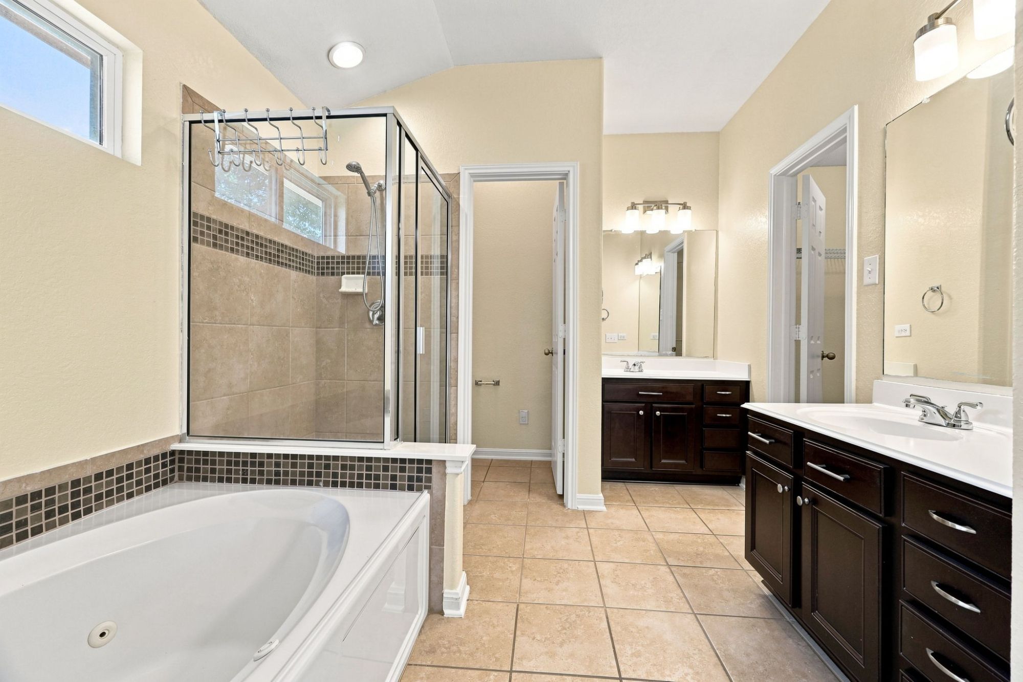 5310 Gemsbuck Chase, San Antonio, TX 78251