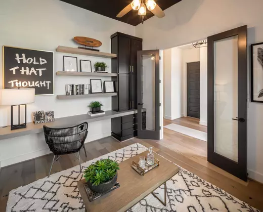 5f4e85230afad_18AUS-Sienna-216-D_orig