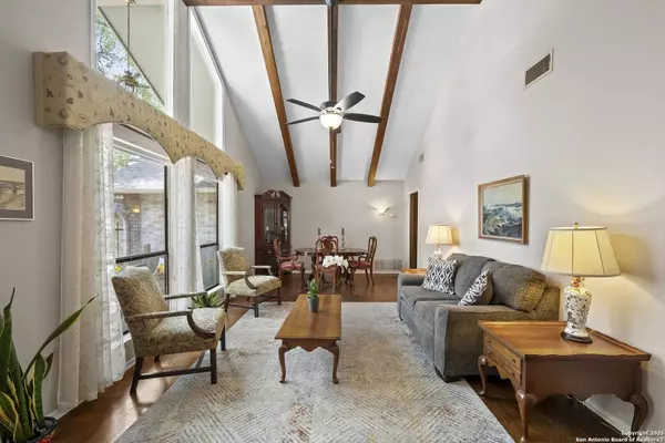 9219 George Kyle St, San Antonio, TX 78240