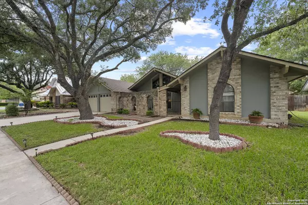 9219 George Kyle St, San Antonio, TX 78240