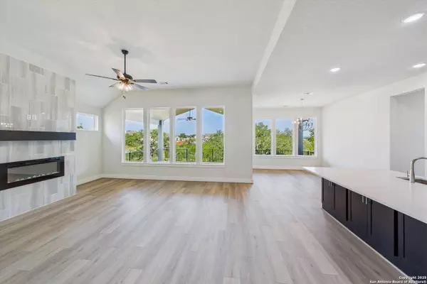 6821 Arbor Falls, Fair Oaks Ranch, TX 78015