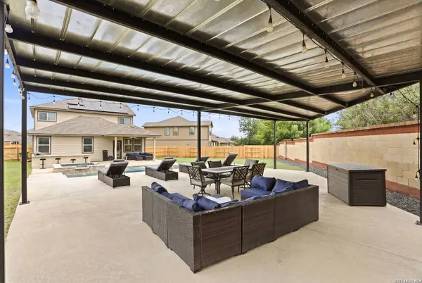 13102 Dakota Valley, San Antonio, TX 78254