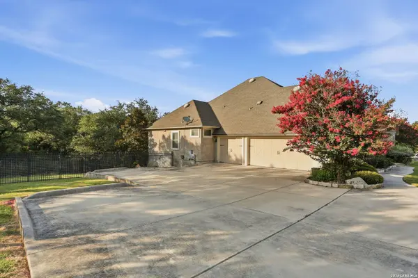 10819 Meadow Link, New Braunfels, TX 78132