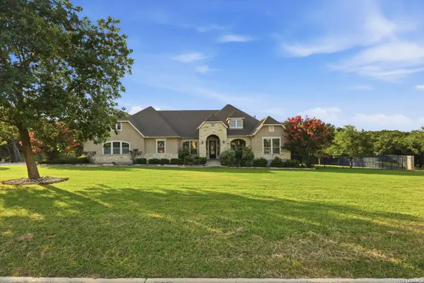 10819 Meadow Link, New Braunfels, TX 78132