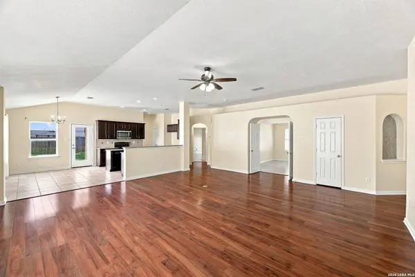 5310 Gemsbuck Chase, San Antonio, TX 78251
