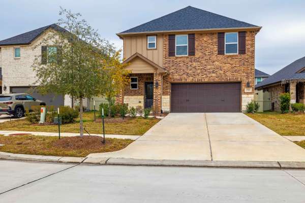 17533 Rosette Grass Dr, Conroe, TX 77385-2277