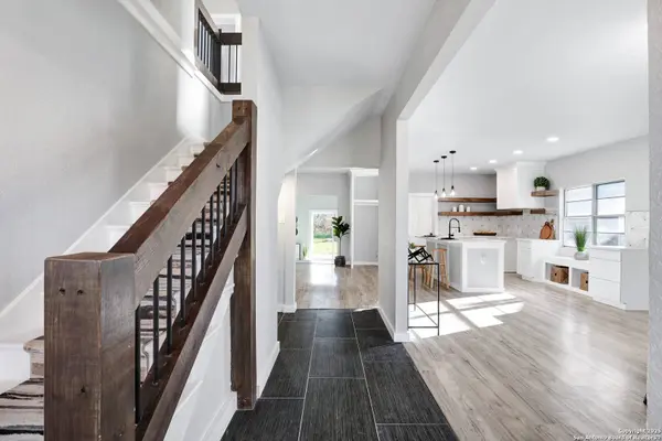 1714 Mistletoe, San Antonio, TX 78201