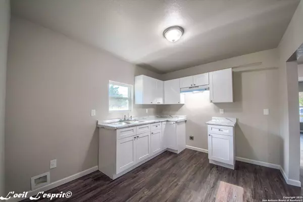 1301 Keats, San Antonio, TX 78211