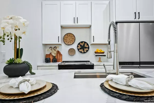 514 Dakota UNIT 3, San Antonio, TX 78203