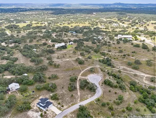 135 Eli Chandler, Blanco, TX 78606