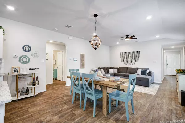 3446 Angus, San Antonio, TX 78245