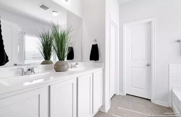 2625 Lupton Leap, San Antonio, TX 78245