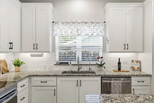 539 Scenic Drive, Canyon Lake, TX 78133