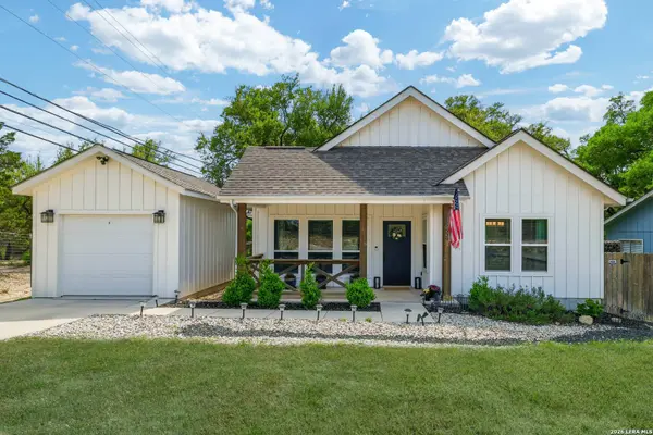 539 Scenic Drive, Canyon Lake, TX 78133