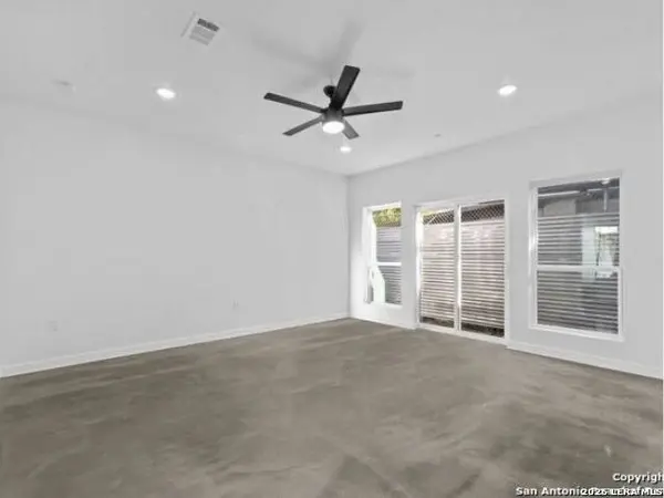 106 Bank St UNIT 101, San Antonio, TX 78204
