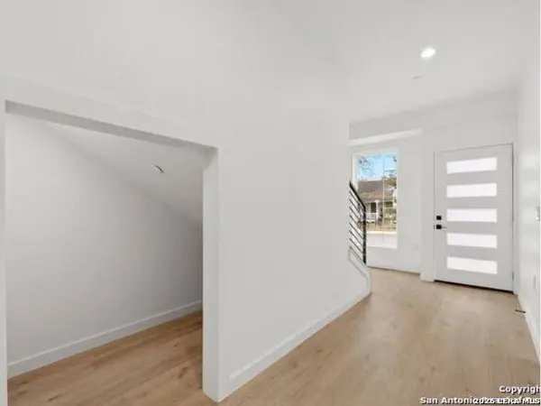 308 MESQUITE ST UNIT 101, San Antonio, TX 78203