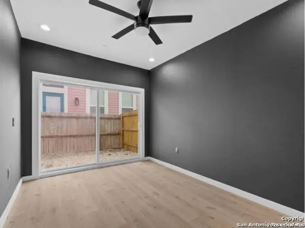 308 MESQUITE ST UNIT 101, San Antonio, TX 78203