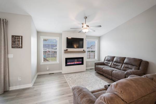 Bondurant, IA 50035,216 11th Ct NW