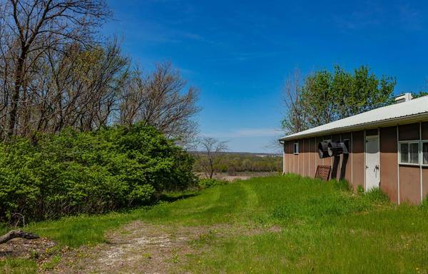 30805 595th Avenue, Cambridge, IA 50046
