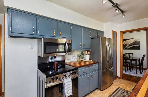 622 S 9th ST, Adel, IA 50003