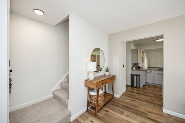 8979 Golden Valley Drive, Norwalk, IA 50211