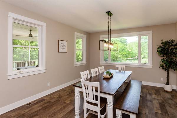 2405 North Dakota AVE, Ames, IA 50014