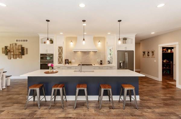 2405 North Dakota AVE, Ames, IA 50014