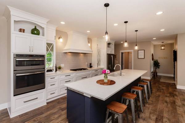 2405 North Dakota AVE, Ames, IA 50014