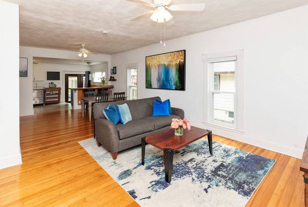 713 9th Street, West Des Moines, IA 50265