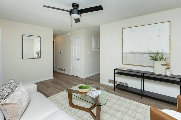 401 NE Harvey ST, Grimes, IA 50111