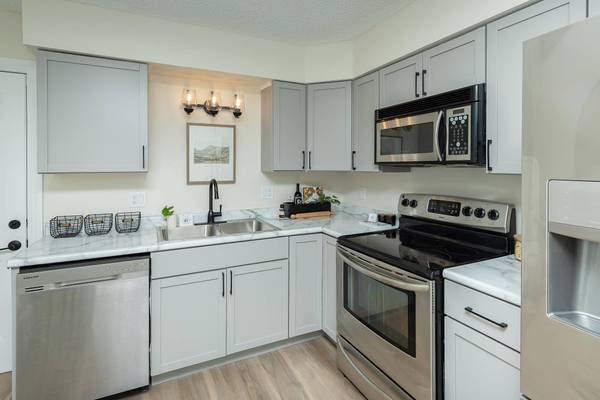 401 NE Harvey ST, Grimes, IA 50111