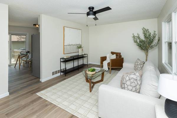 401 NE Harvey ST, Grimes, IA 50111