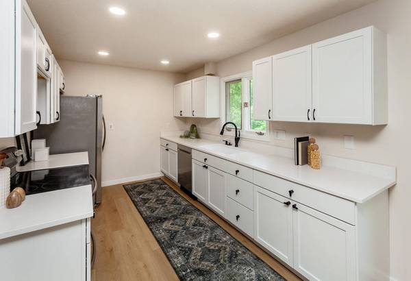 206 7th ST, Nevada, IA 50201