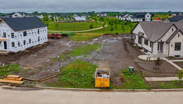 3740 N Callison AVE, Cumming, IA 50061