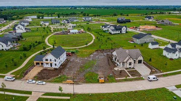 3740 N Callison AVE, Cumming, IA 50061