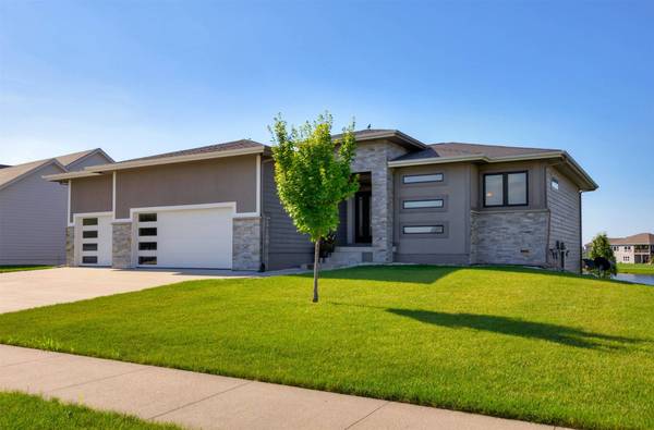 2105 NW 31st Street, Ankeny, IA 50023