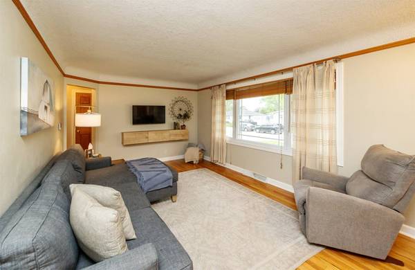 422 SE 3rd Street, Ankeny, IA 50021