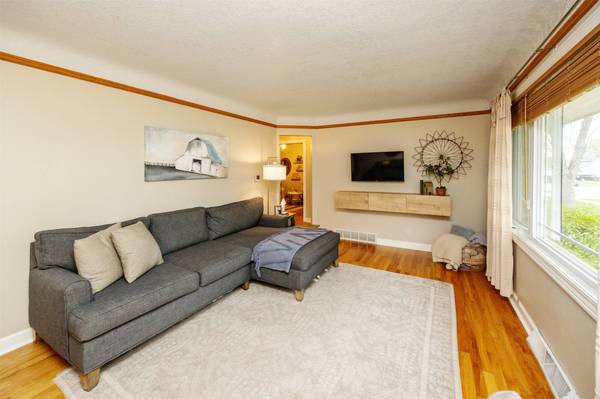 422 SE 3rd Street, Ankeny, IA 50021