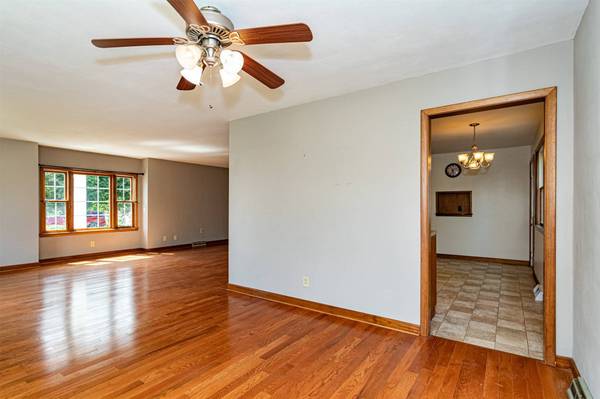 114 S Park Street, Roland, IA 50236